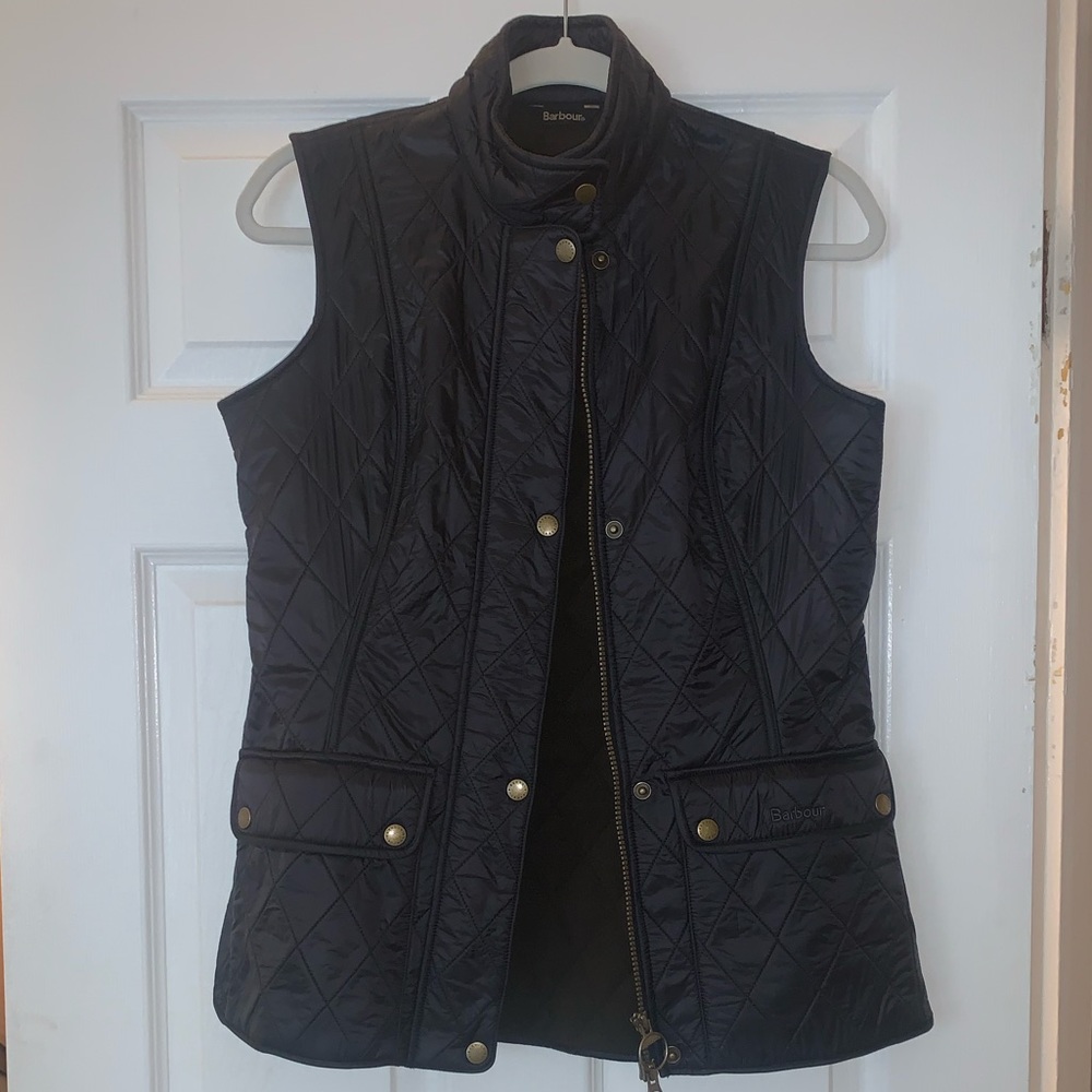 Barbour womens black vest